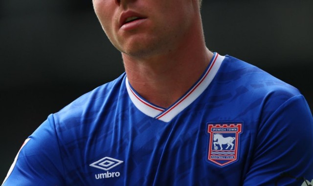 下一个卢顿？伊普斯维奇降级后新赛季正赛一场未胜