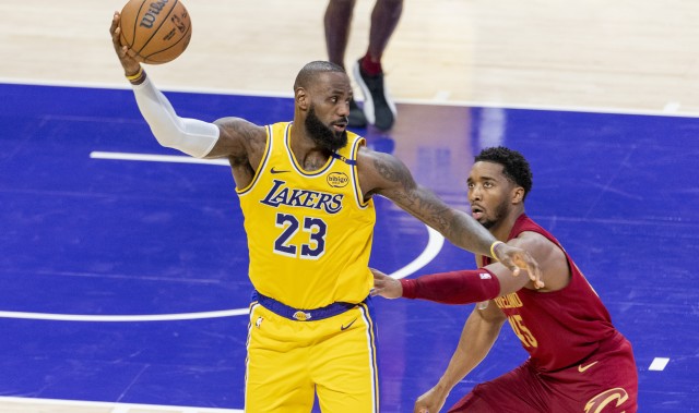 澳洲幸运10精准计划-米切尔：对阵詹姆斯的比赛将是历史性时刻 我从小就是老詹的粉丝